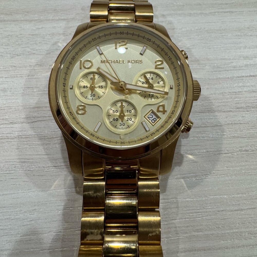 Michael kors watch
